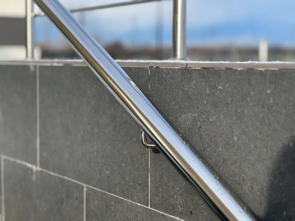 Поручни — 6