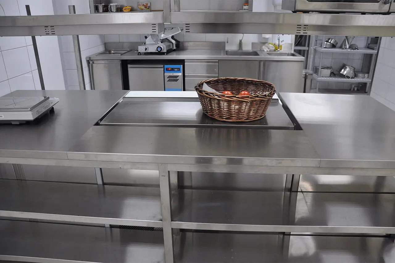 Стеллажи из нержавеющей стали 4