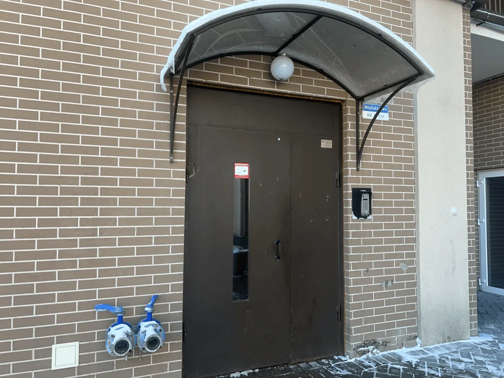 Козырьки из черного металла