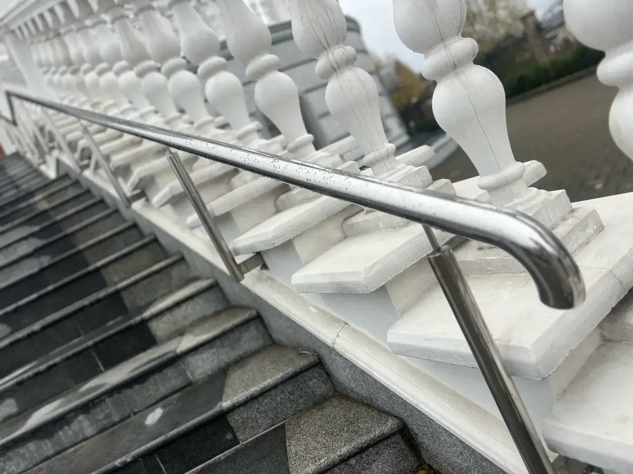 Лестничные ограждения из нержавеющей стали