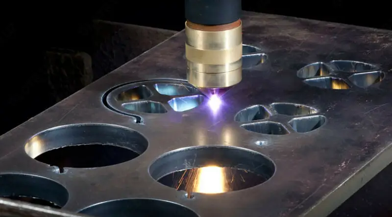 Плазменная резка черного металла